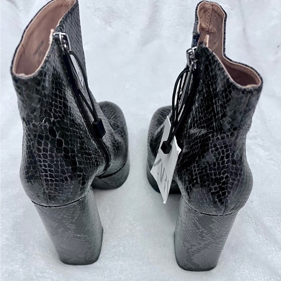 Zara Ankle Boot size 6 - Picture 4 of 5